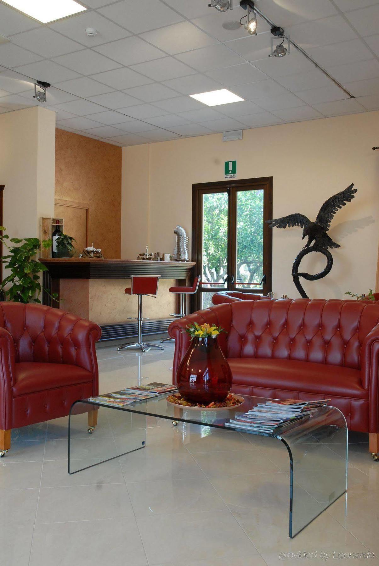 Hotel Villa Mokarta Salemi Интерьер фото